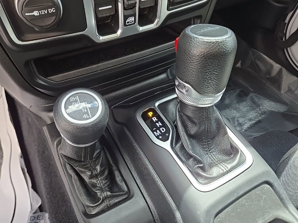 Used 2020 Jeep Gladiator Sport w/ Quick Order Package 24S AWD/4WD image 31