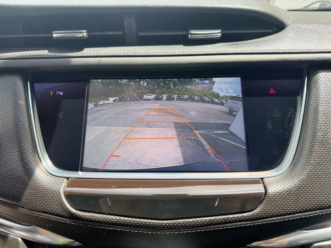 Used 2017 Cadillac XT5 Luxury w/ Driver Awareness Package FWD image 21