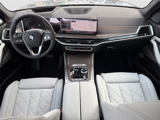 New 2026 BMW X5 xDrive40i w/ Executive Package image 12