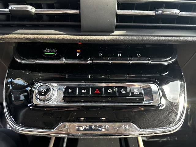 Certified 2024 Lincoln Corsair AWD w/ Equipment Group 101A image 24
