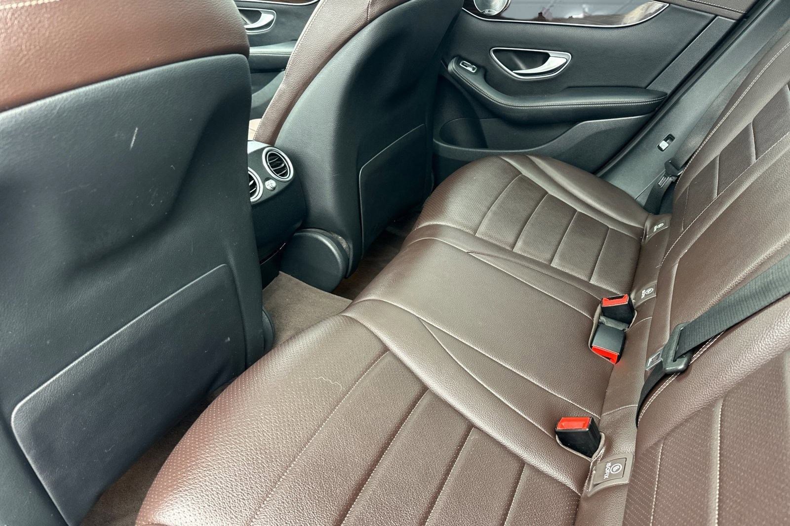 Used 2017 Mercedes-Benz GLC 300 4MATIC image 13