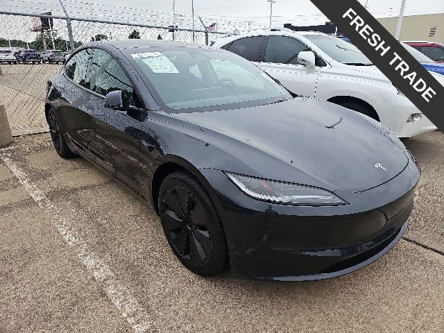 Used 2024 Tesla Model 3 Standard Range RWD image 3
