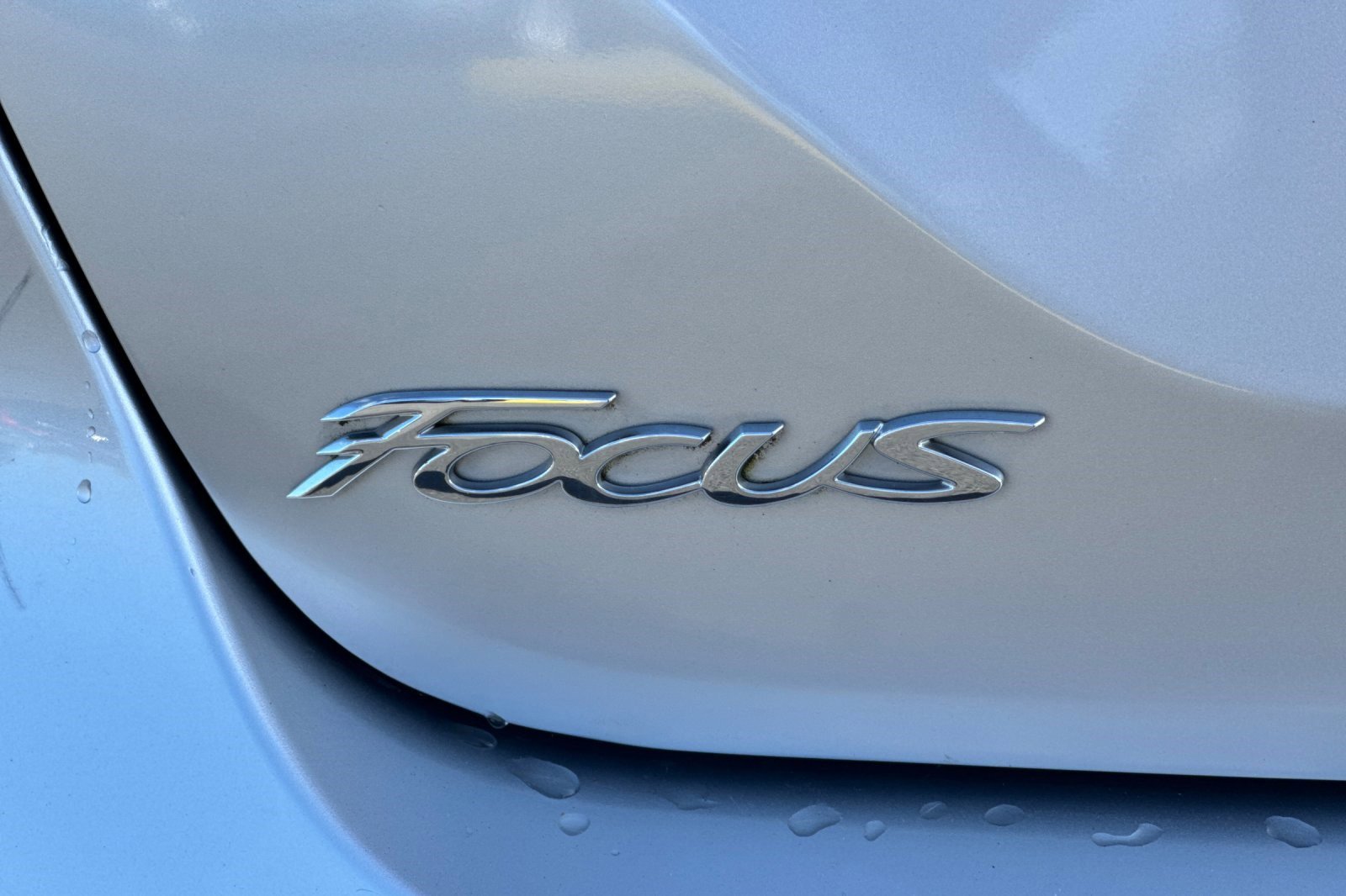 Used 2012 Ford Focus S FWD image 21