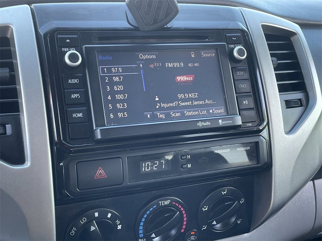 Used 2014 Toyota Tacoma PreRunner image 26