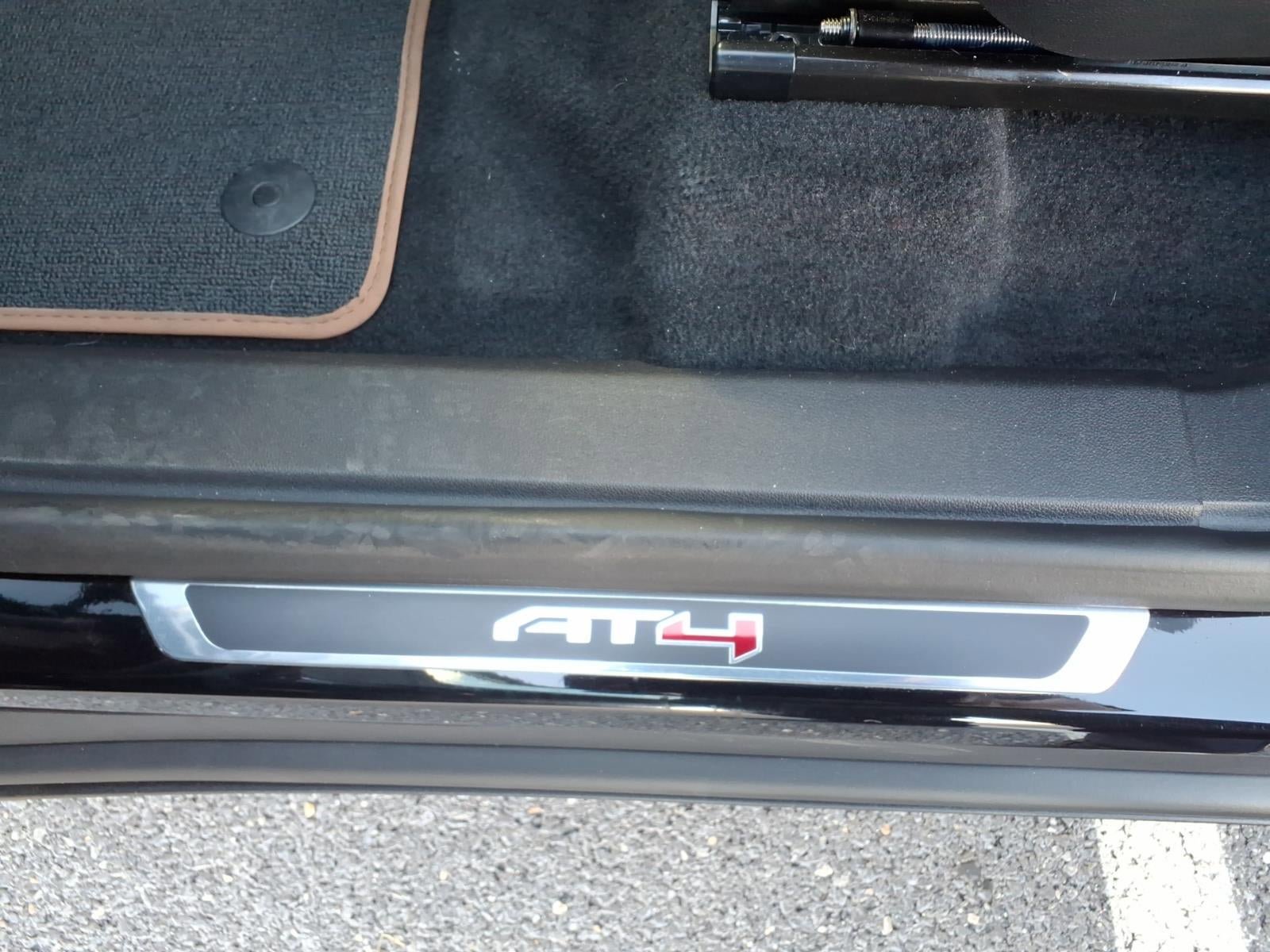 Certified 2025 GMC Acadia AT4 w/ Luxury Package AWD/4WD image 17