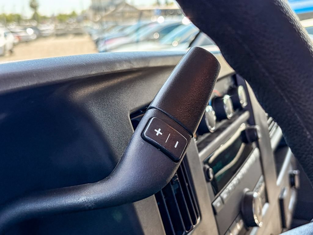 New 2025 Chevrolet Express 3500 w/ Driver Convenience Package RWD image 17