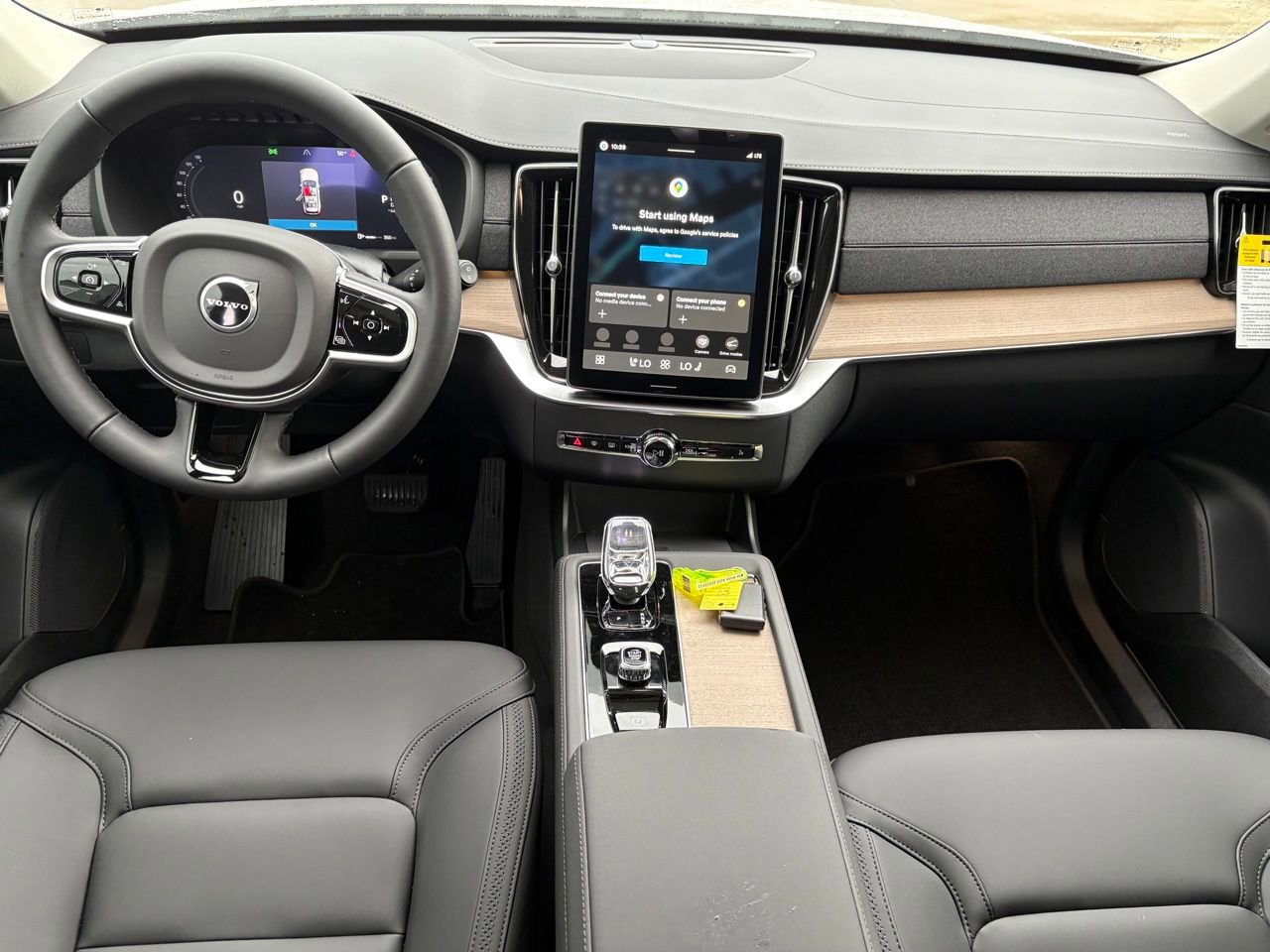 New 2026 Volvo XC90 B6 Plus w/ Protection Package Premier AWD/4WD image 10