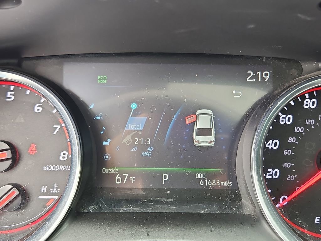 Used 2019 Toyota Camry XSE image 13