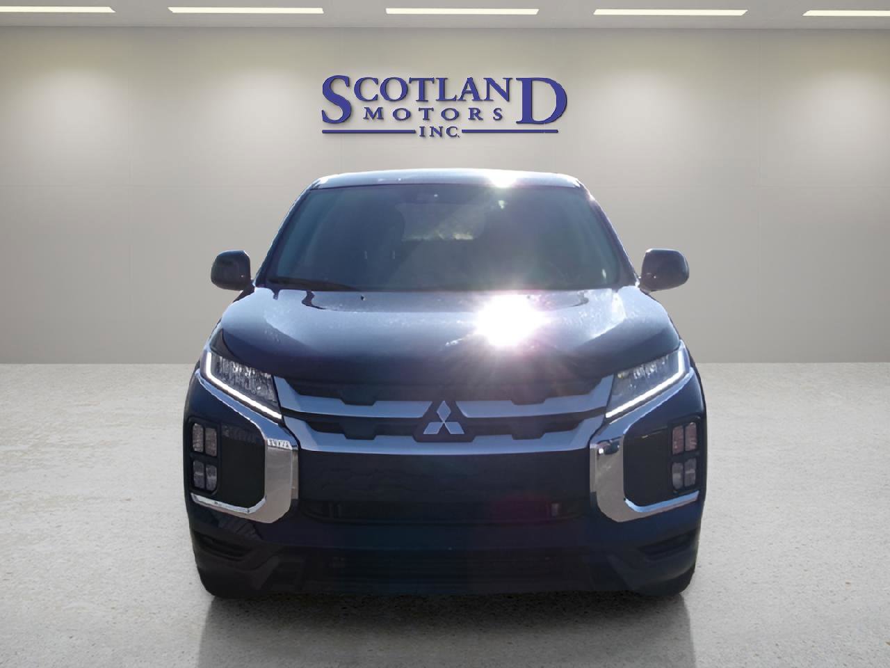 Used 2025 Mitsubishi Outlander Sport ES image 3