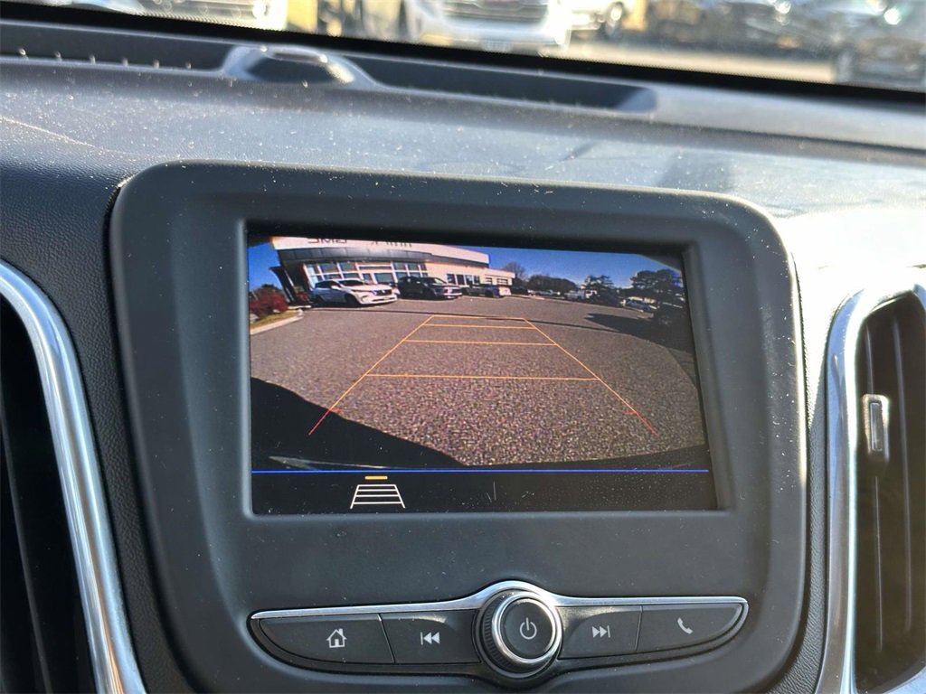 Used 2020 Chevrolet Equinox LS w/ LPO, Floor Liner Package image 4