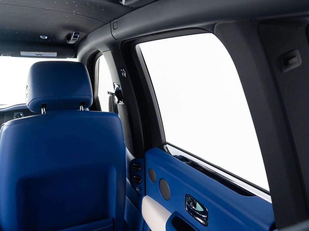 Used 2023 Rolls-Royce Cullinan image 35