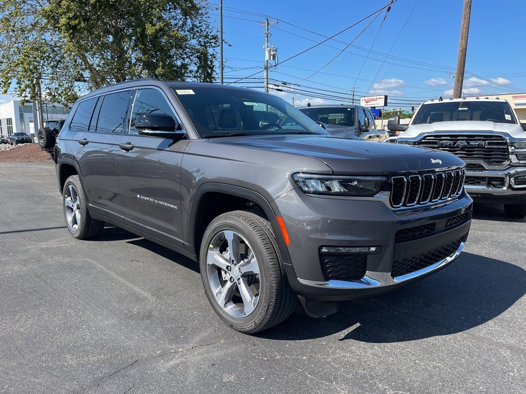 New 2025 Jeep Grand Cherokee L Limited image 4