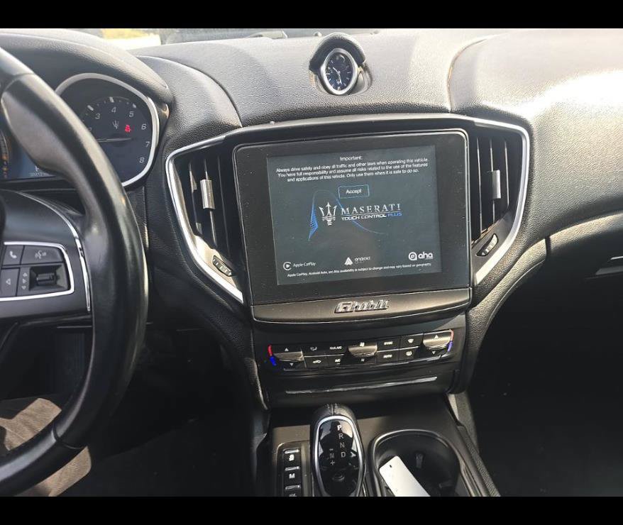 Used 2018 Maserati Ghibli RWD image 5