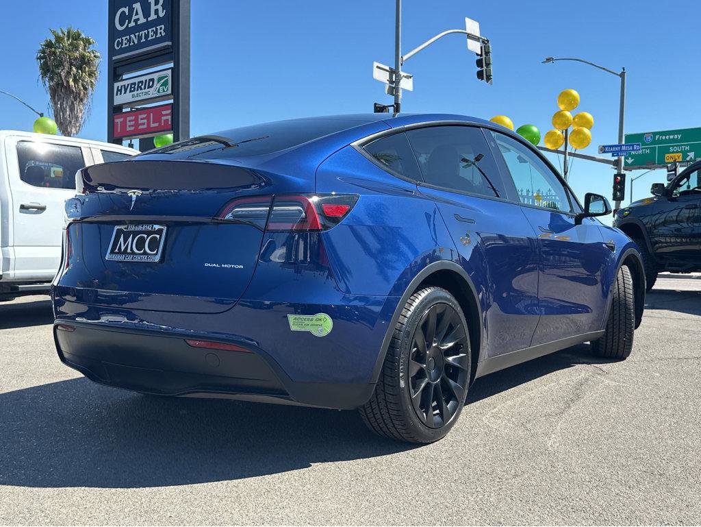 Used 2023 Tesla Model Y Long Range image 13