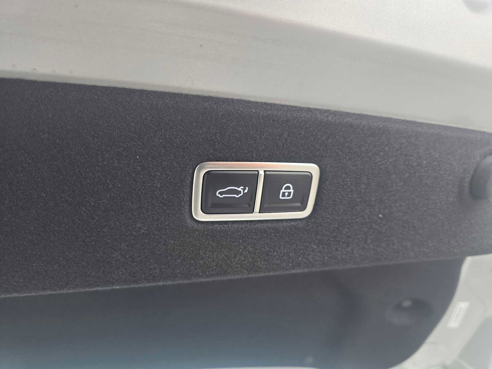 Used 2024 Hyundai Ioniq 6 SE image 18