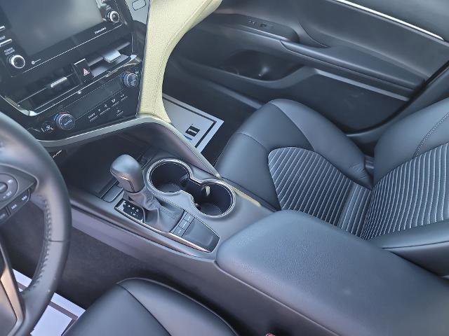 Used 2023 Toyota Camry SE image 18