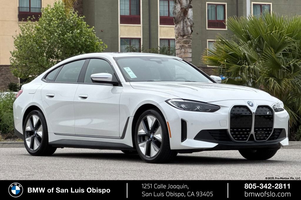 Used 2023 BMW i4 eDrive35 image 1