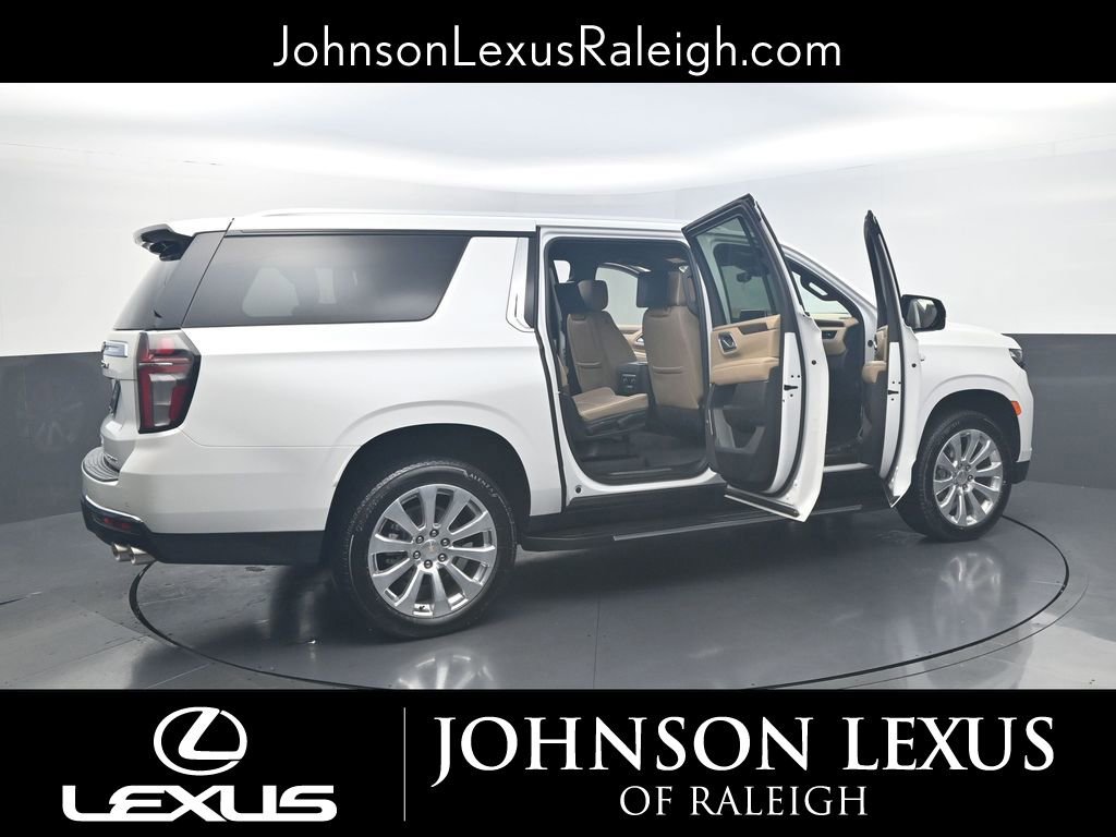 Used 2024 Chevrolet Suburban Premier image 22