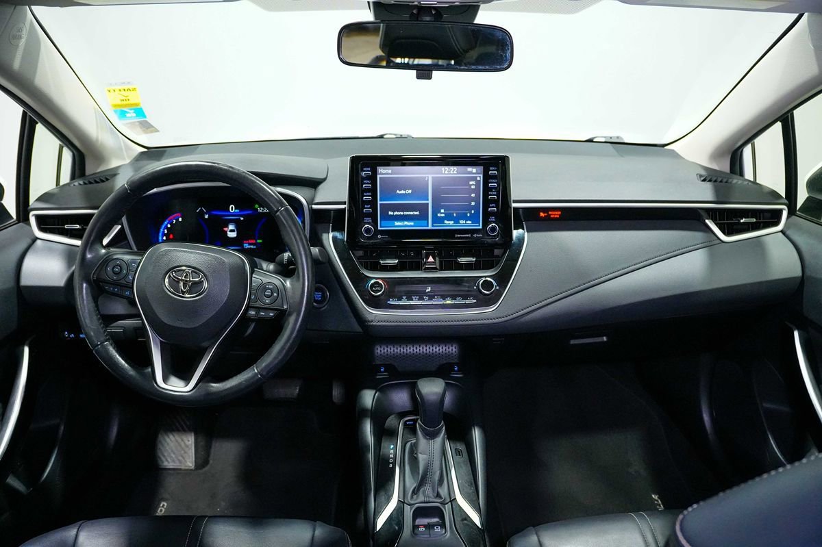 Used 2022 Toyota Corolla XLE FWD image 21