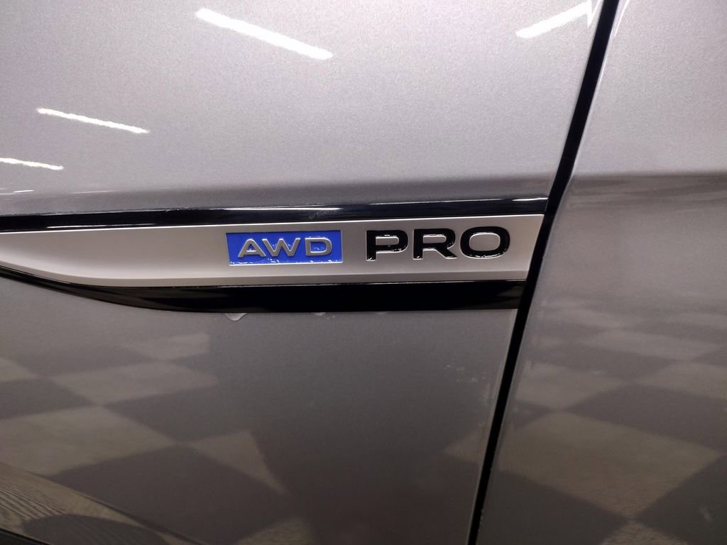 New 2026 Volkswagen ID.4 Pro image 6
