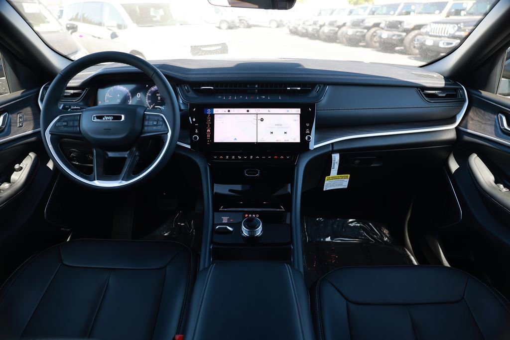 New 2026 Jeep Grand Cherokee Limited image 22