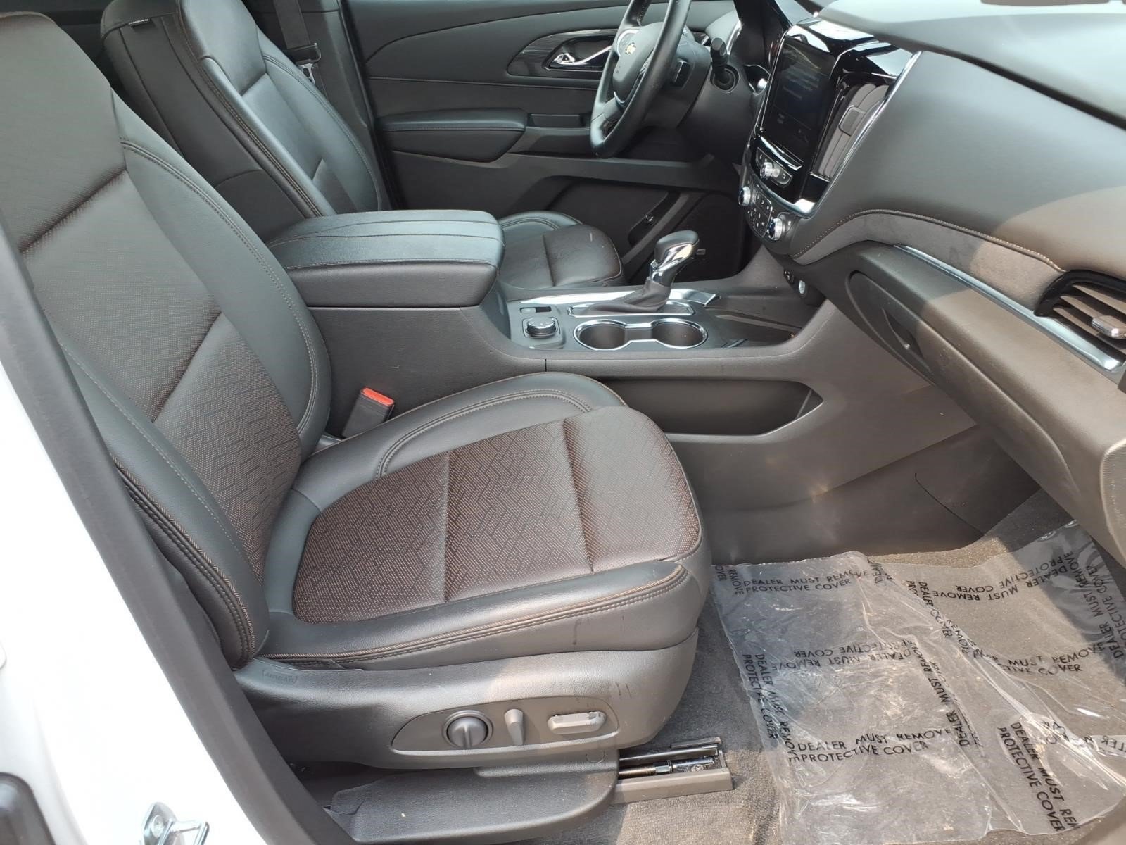 Used 2023 Chevrolet Traverse High Country AWD/4WD image 6