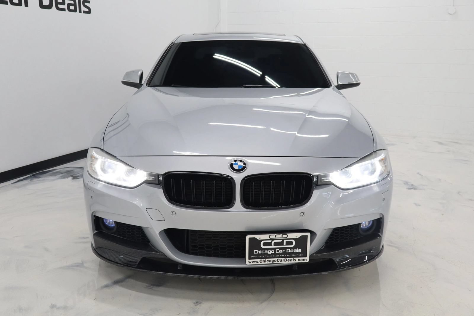 Used 2015 BMW 335i xDrive Sedan AWD/4WD image 3