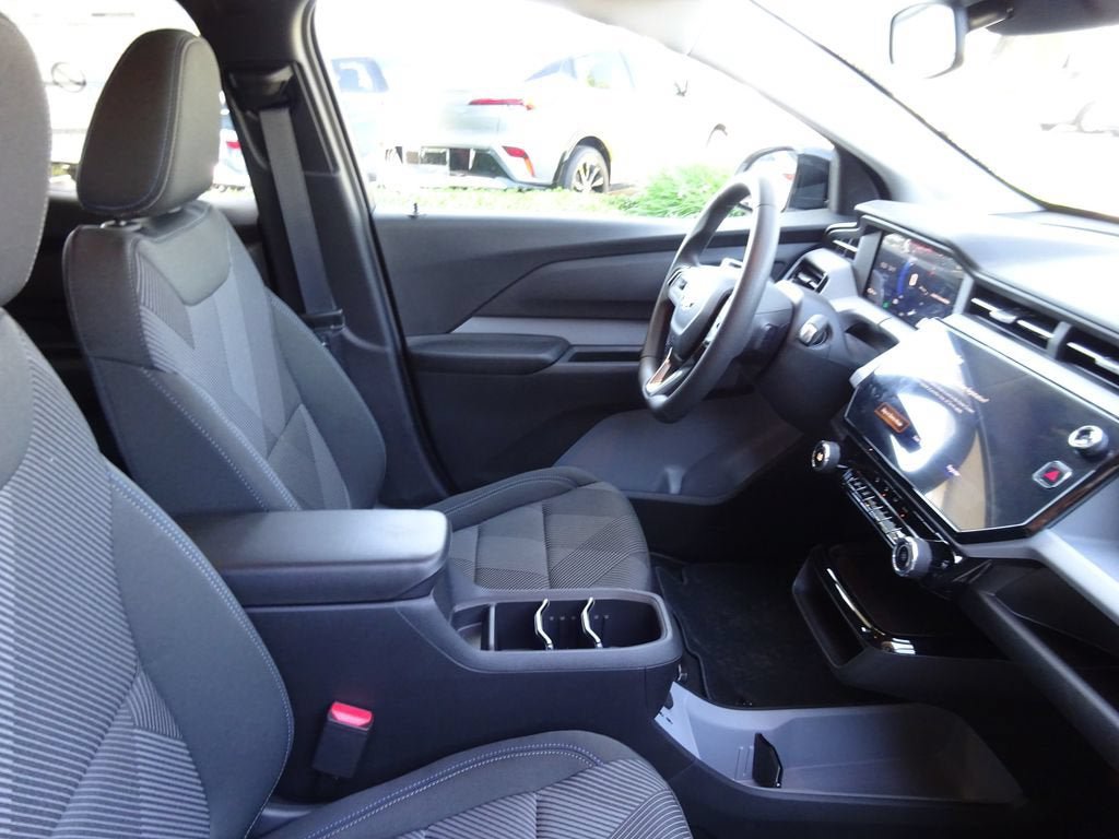 New 2027 Chevrolet Bolt LT FWD image 15