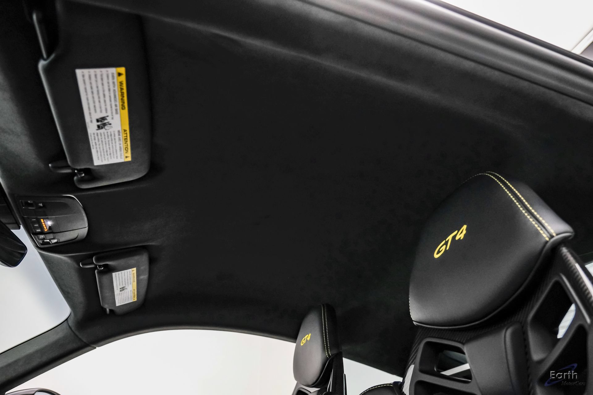 Used 2023 Porsche 718 Cayman GT4 RWD image 44
