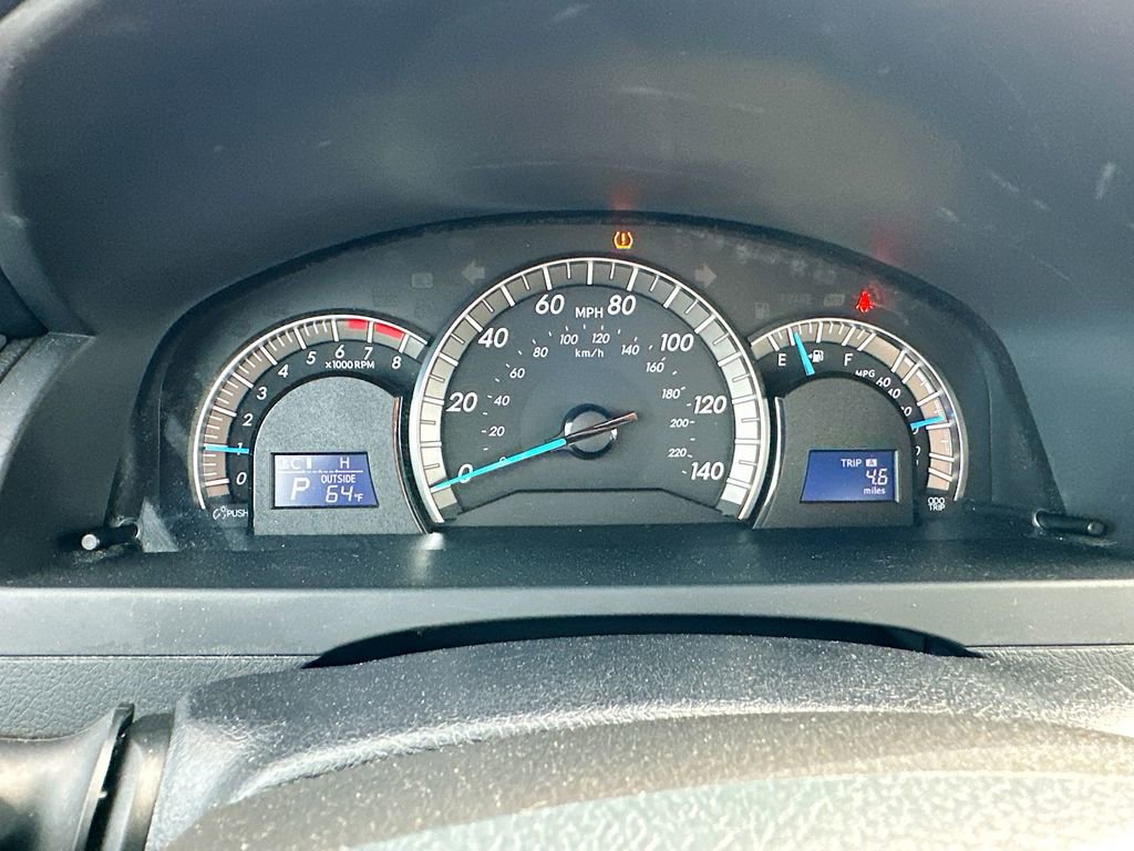 Used 2013 Toyota Camry SE image 12