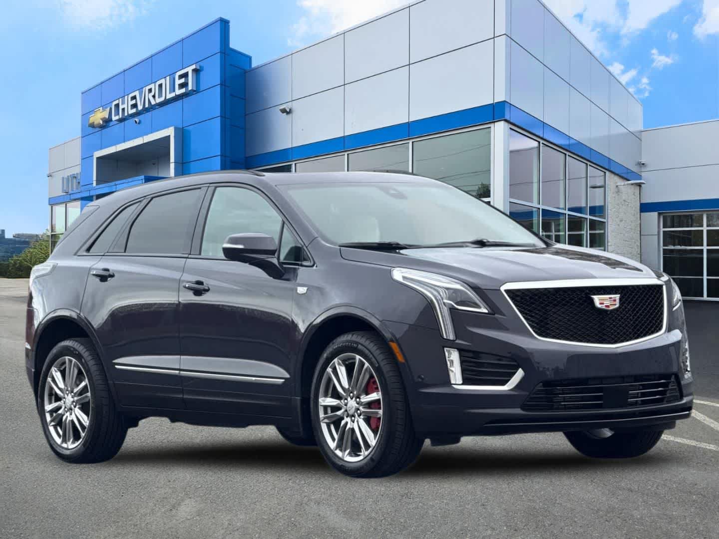 Used 2025 Cadillac XT5 Sportv w/ Technology Package AWD/4WD image 9