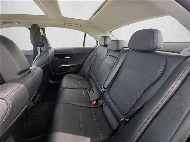 Used 2025 Mercedes-Benz C 300 4MATIC Sedan image 13