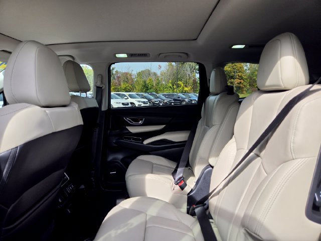Used 2022 Subaru Ascent Limited w/ Technology Package AWD/4WD image 14