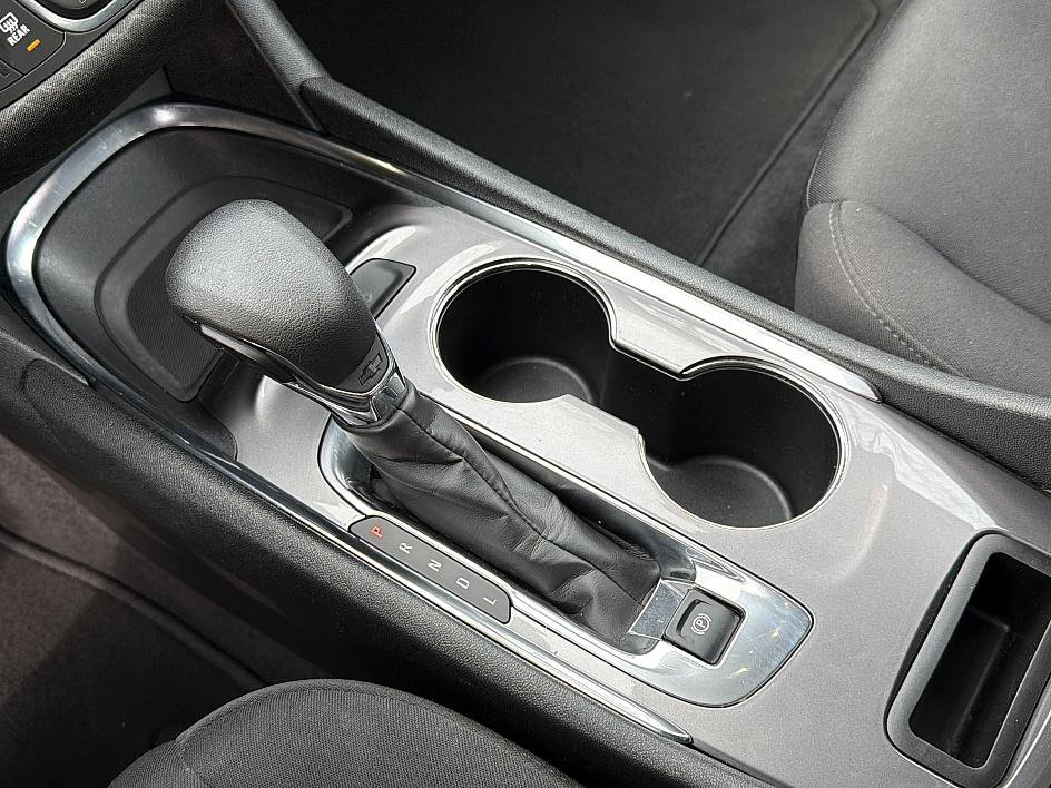 Used 2023 Chevrolet Malibu LT image 17