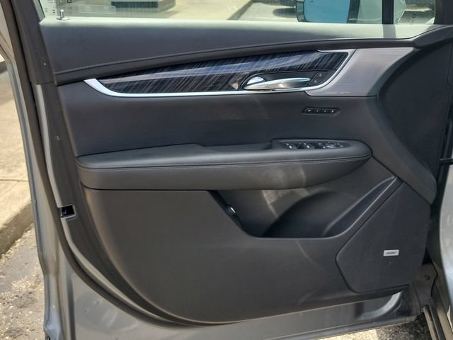 Used 2024 Cadillac XT6 Premium Luxury FWD image 18