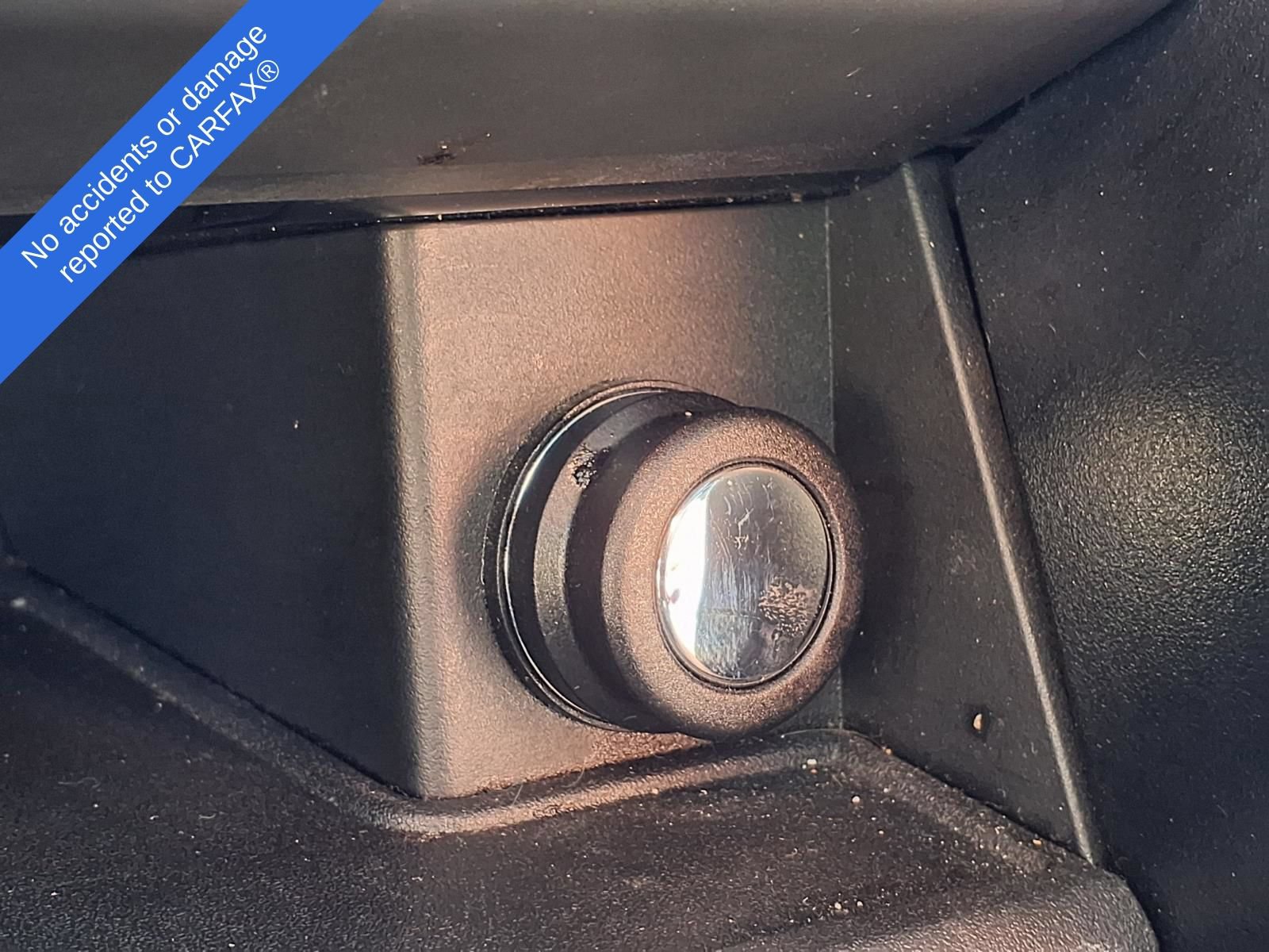 Used 2020 Land Rover Discovery Landmark AWD/4WD image 29