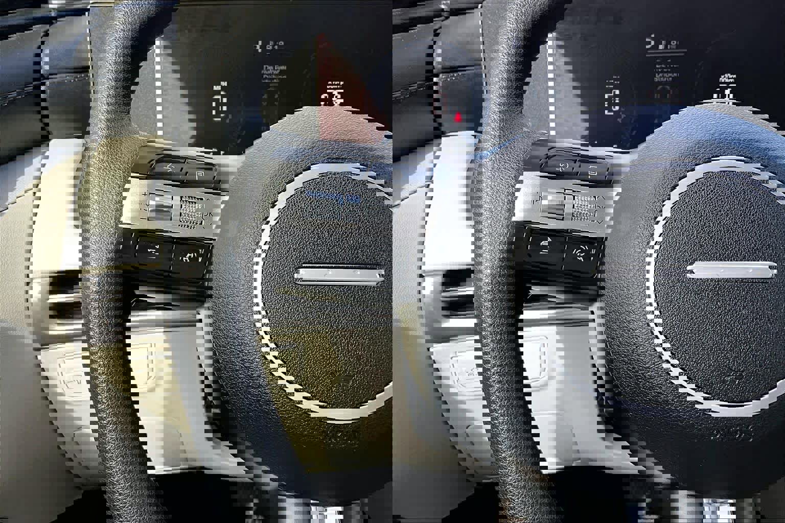 Used 2025 Hyundai Tucson SEL image 24