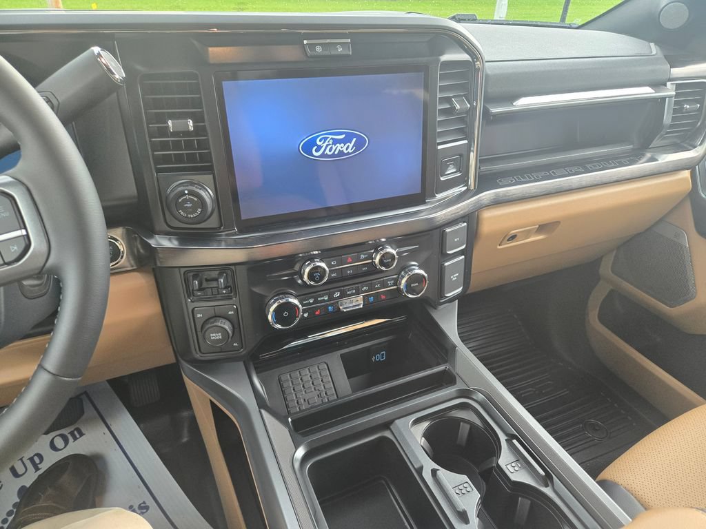 New 2026 Ford F350 Lariat w/ Lariat Ultimate Package AWD/4WD image 9