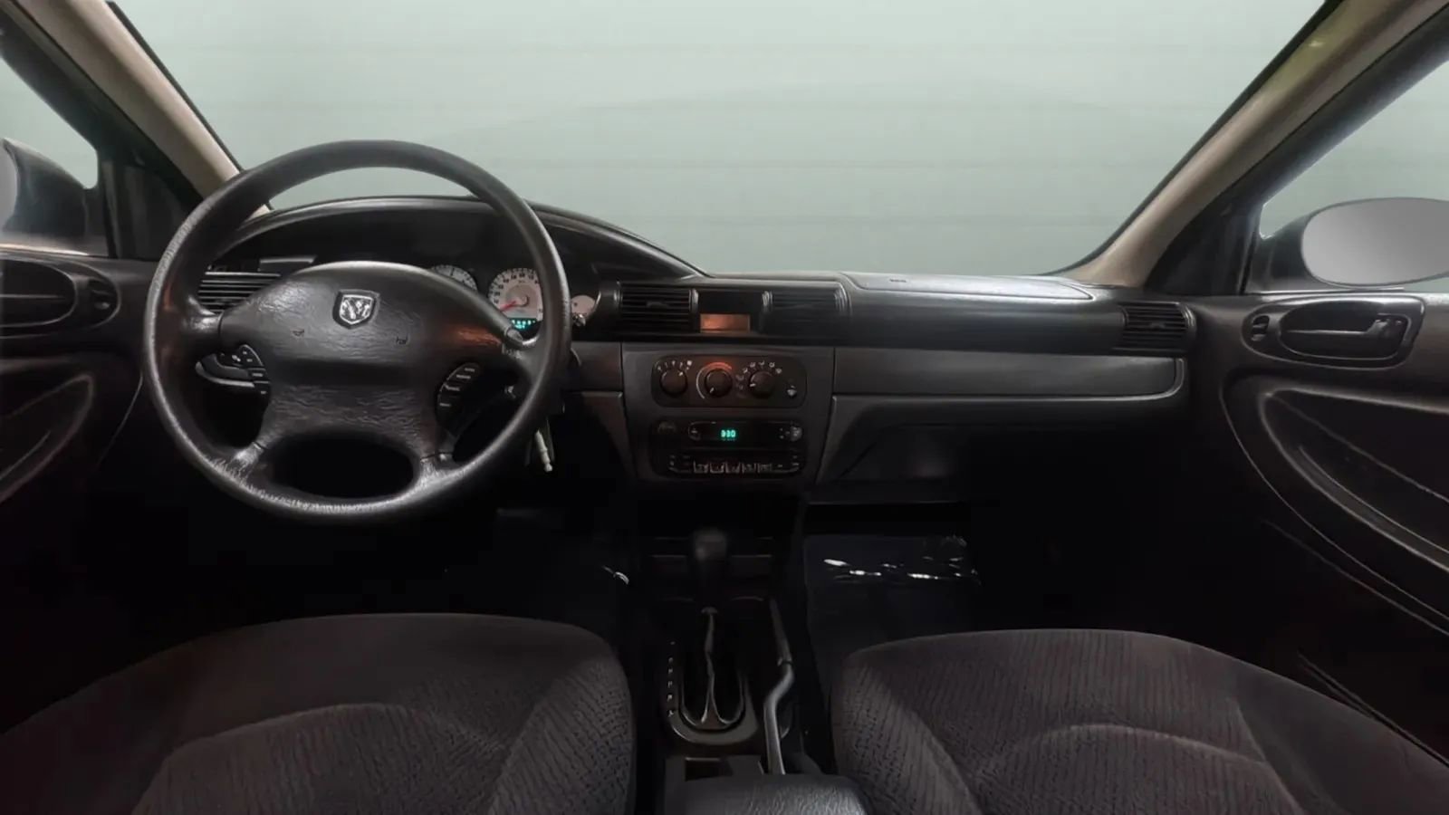 Used 2006 Dodge Stratus SXT FWD image 10