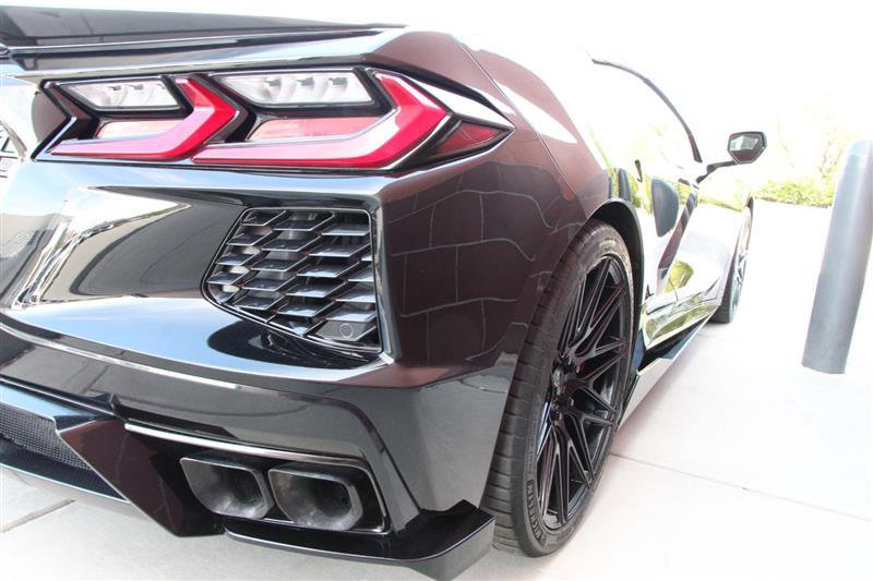 Used 2023 Chevrolet Corvette Stingray Premium Conv w/ Battery Protection Package RWD image 38