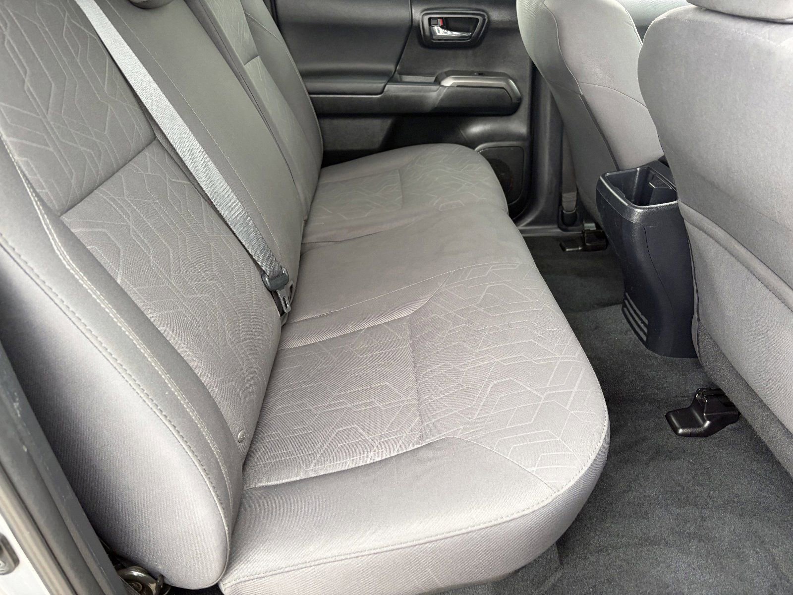 Used 2017 Toyota Tacoma TRD Sport image 14