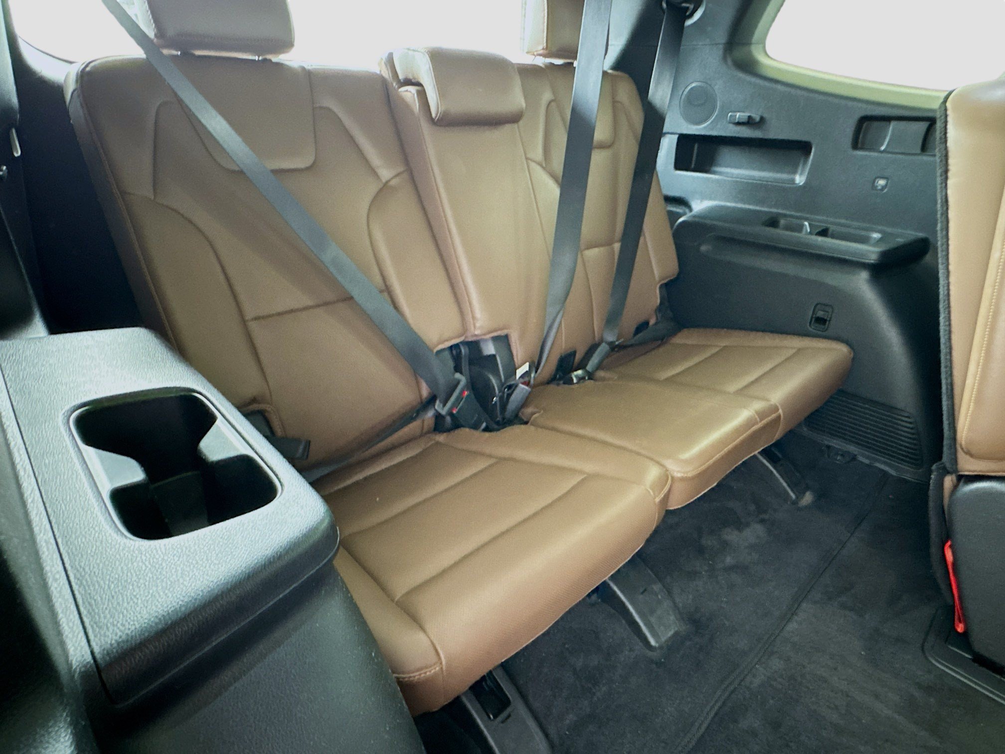Used 2021 Kia Telluride SX w/ SX Prestige Package AWD/4WD image 19