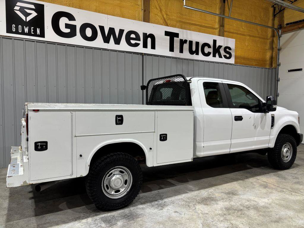 Used 2018 Ford F250 XL w/ Power Equipment Group AWD/4WD image 6