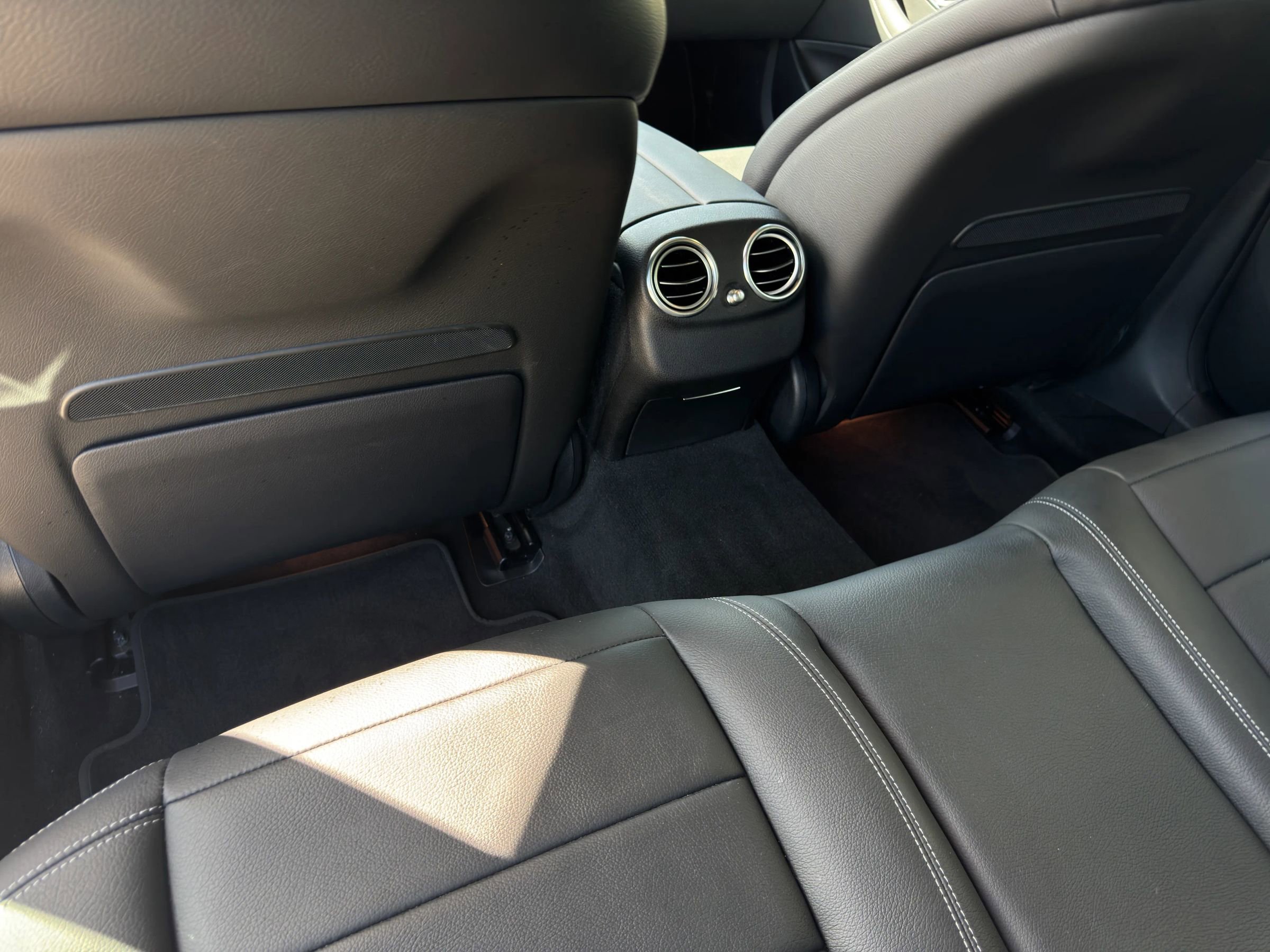 Used 2022 Mercedes-Benz E 450 4MATIC Sedan image 14