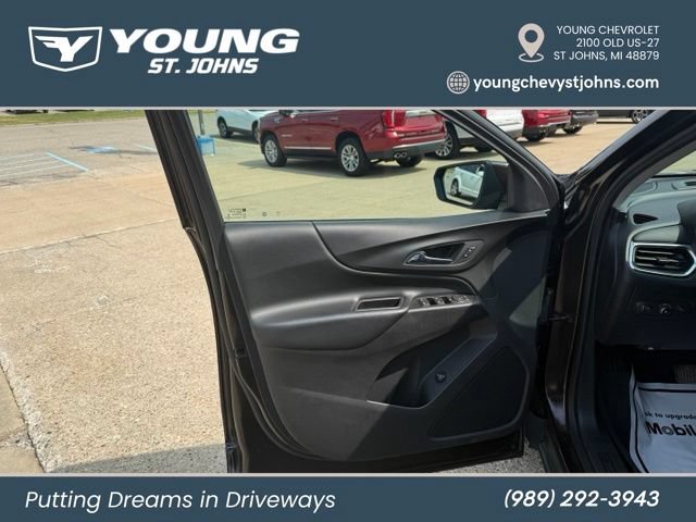 Used 2020 Chevrolet Equinox LT w/ Driver Convenience Package FWD image 13