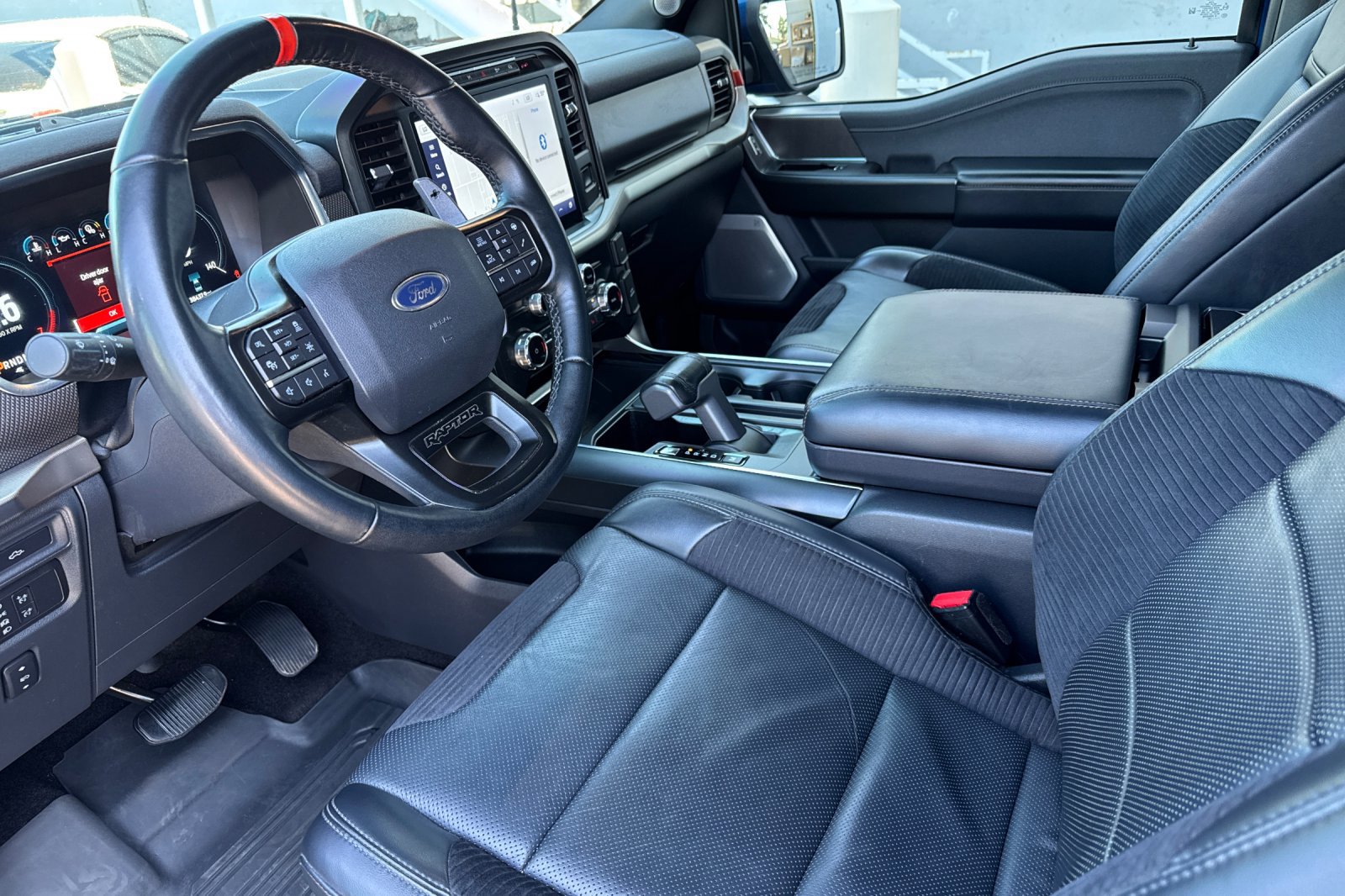 Certified 2022 Ford F150 Raptor w/ Equipment Group 801A High AWD/4WD image 10