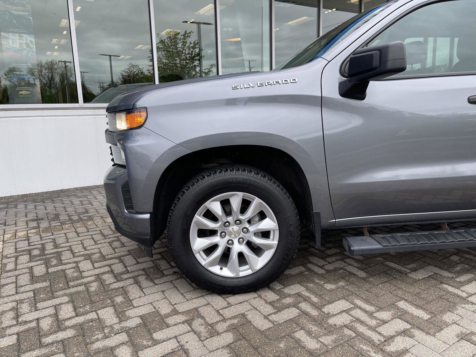 Used 2021 Chevrolet Silverado 1500 Custom AWD/4WD image 9