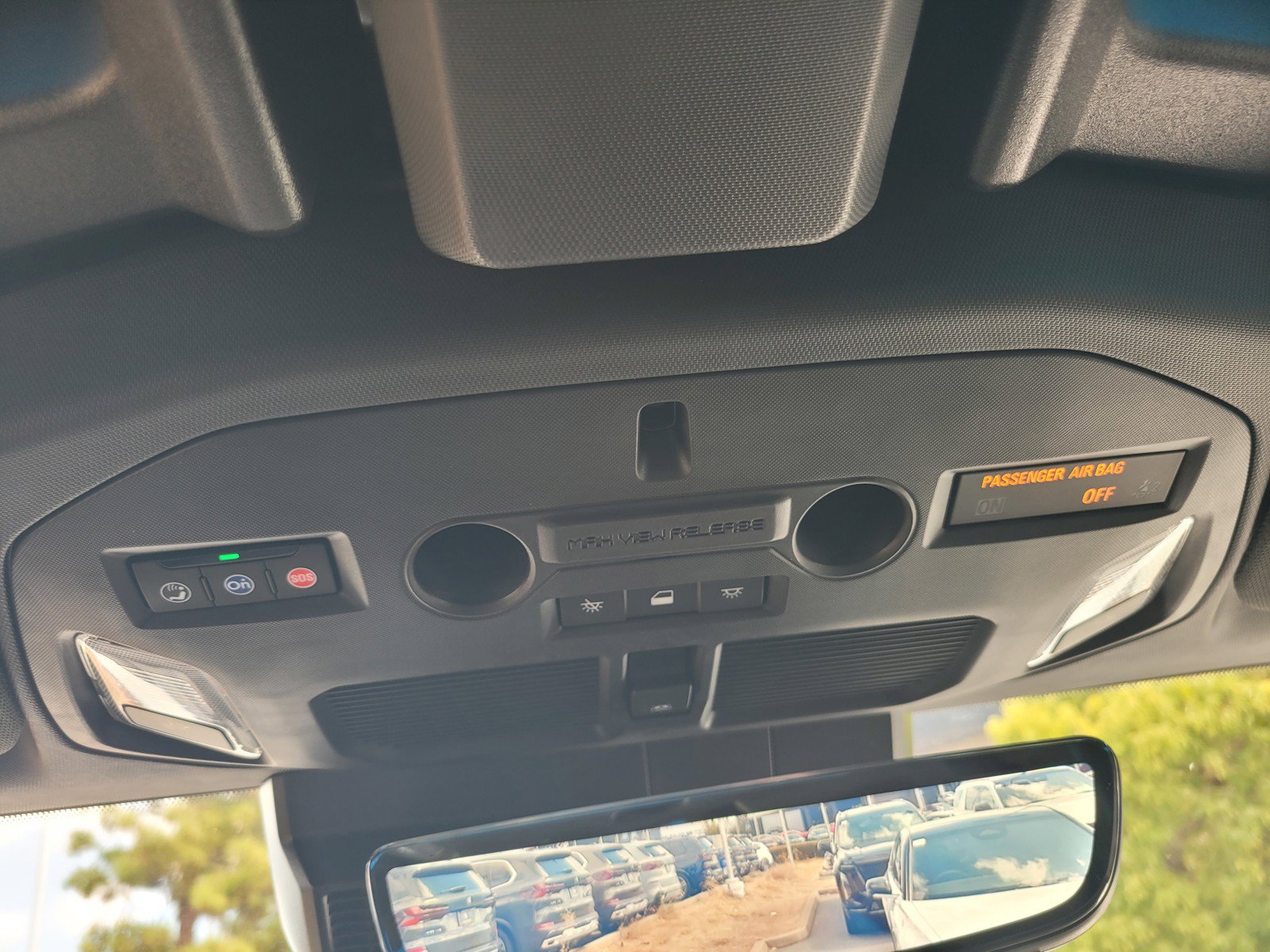 Used 2025 GMC Hummer EV 2X AWD/4WD image 19