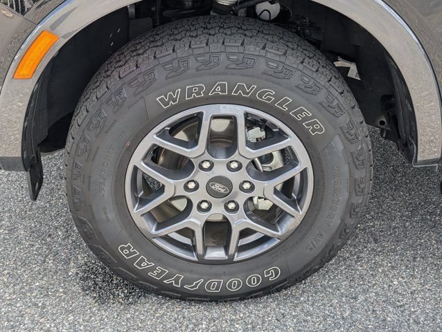 Used 2024 Ford Ranger XLT w/ FX4 Off-Road Package AWD/4WD image 13