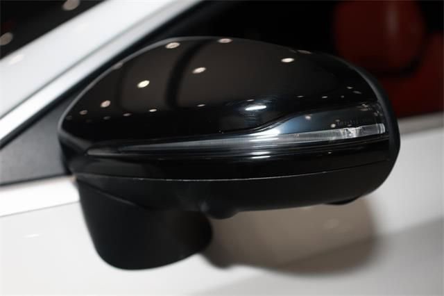 Used 2021 Mercedes-Benz C 300 C 300 image 29